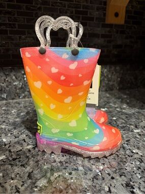 Western Chief Light Up Rainbow Glitter Heart Pull on Rain Boots Size 5 NWT